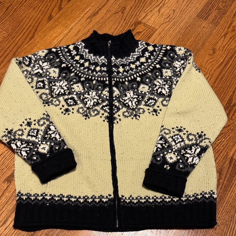 Nordic Patterned Cardigan